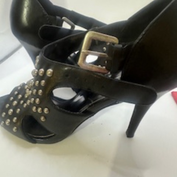 INC International Concept Stud Beaded Shoes-Pre-Owned - Picture 10 of 12